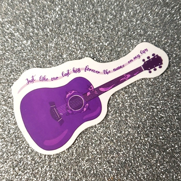 10/$10 Taylor Swift Waterproof Sticker kiss - Picture 1 of 7